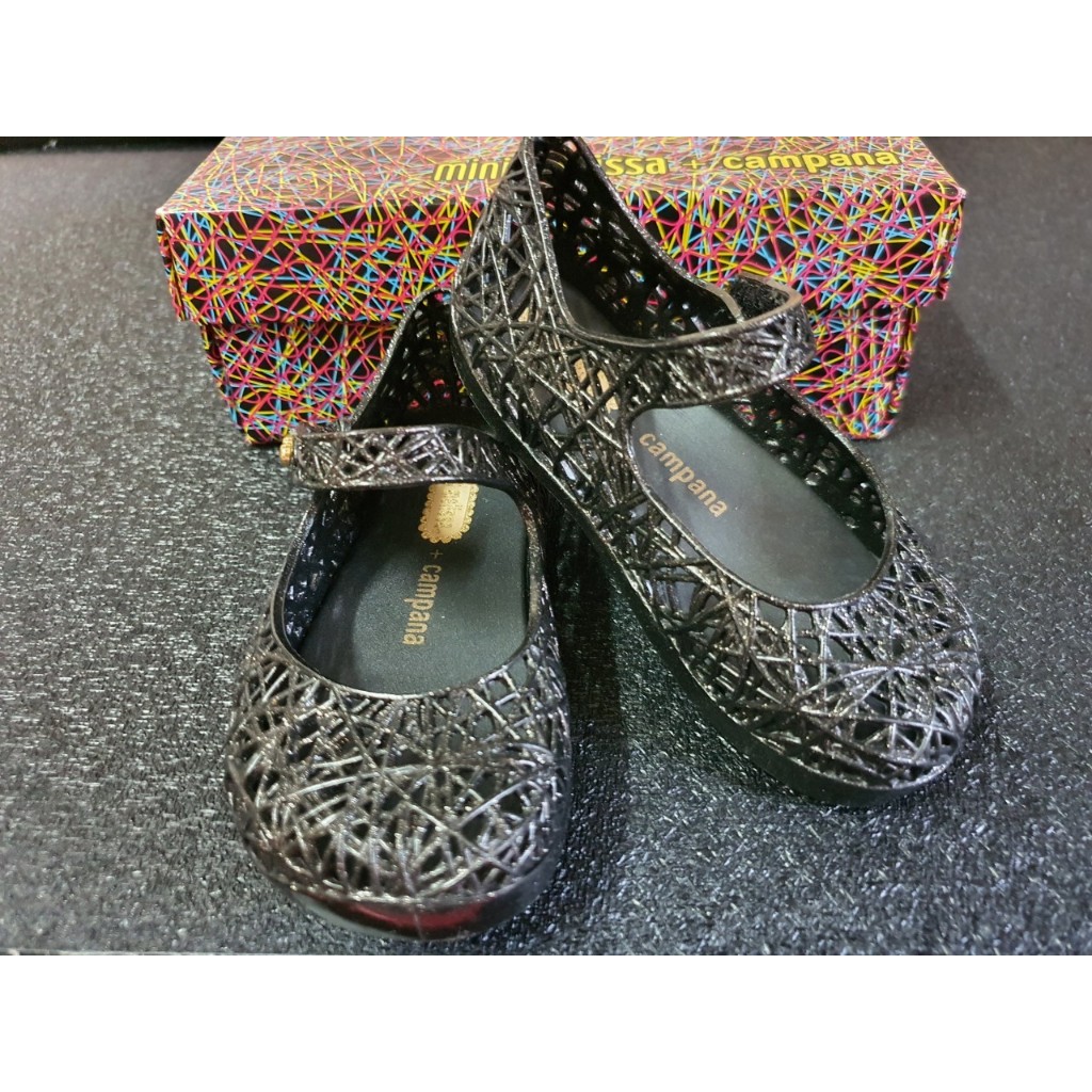 รองเท้าเด็ก Mini Melissa รังนก Black ไซส์ 13 cm. เบอร์ 7 ส่งต่อมือสอง สภาพใหม่ ไม่ผ่านการใช้งาน