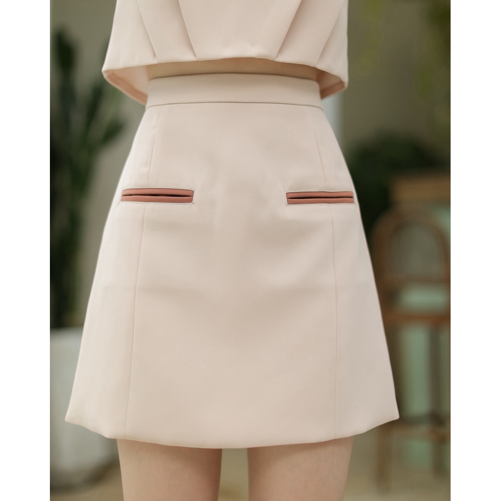 Zizz skirt from Techinee_brand(กระโปรงทรงเอเจาะกระเป๋าสีต่าง)