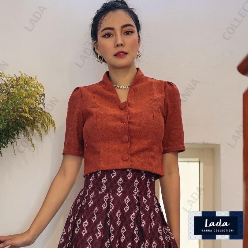 เสื้อคอปีนแขนสั้น กระดุมปั้มผ้า 4เม็ด SALE