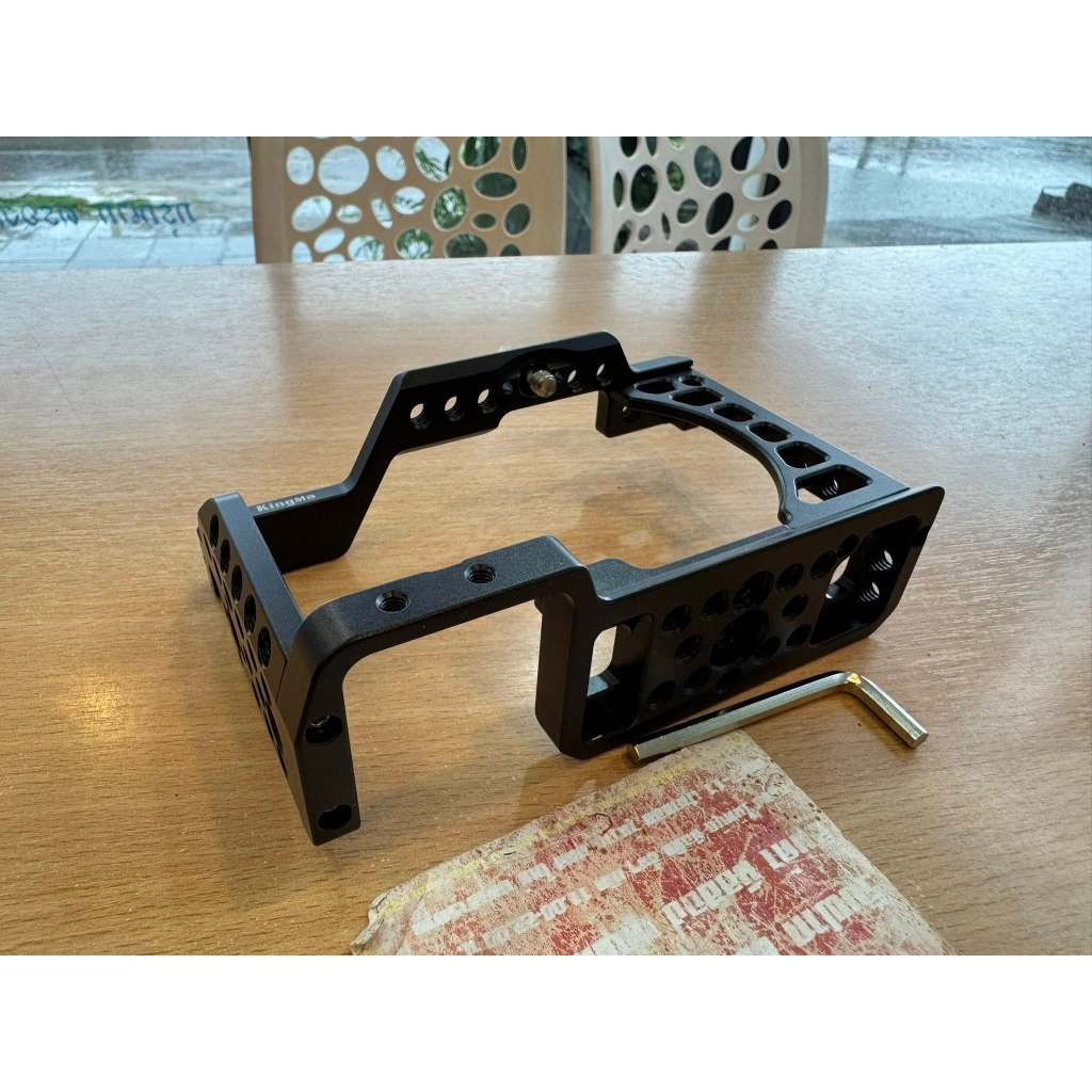 SmallRig Cage for Sony เคส อลูมิเนียม Sony A6000 A6100 A6300 A6400 A6500 สวยๆ ถอดแบตไม่ต้องถอดเคส เบ