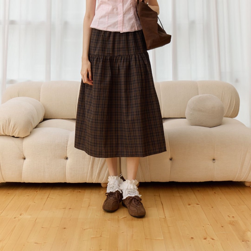 KINDARARE — Vivienne check skirt (พร้อมส่ง)