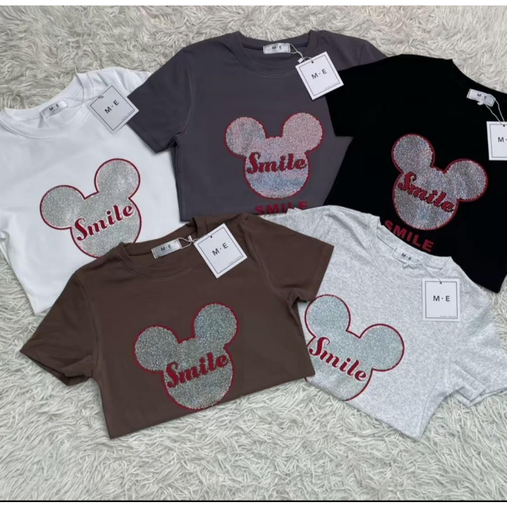 เสื้อยืดคอกลมแขนสั้น รีดเพชรลาย Smile หนูแดง ป้าย ME