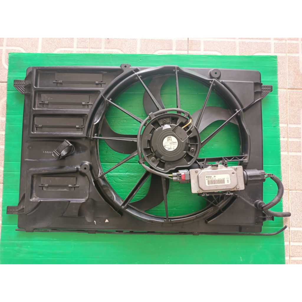 พัดลม volvo v40 v60มือสองของแท้ญี่ปุ่นสินค้ามีรับประกัน
