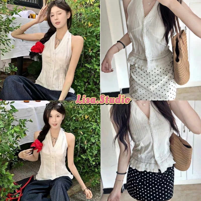 LISA พร้อมส่ง🍧✨เสื้อคล้องคอลแต่งลูกไม้สีขาวเสื้อครอปทรงรัดรูป  คอวี โชว์หลังมีกระดุม สไตล์ฝรั่งเศส เซ็กซี่แฟชั่นผู้หญิง