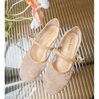 รองเท้าตาข่ายปักเลื่อมรหัสN-03แต่งสายคาดเข็มขัดทรงสวยใส่สบายตาข่ายระบายอากาศได้ดีพร้อมส่งในไทย