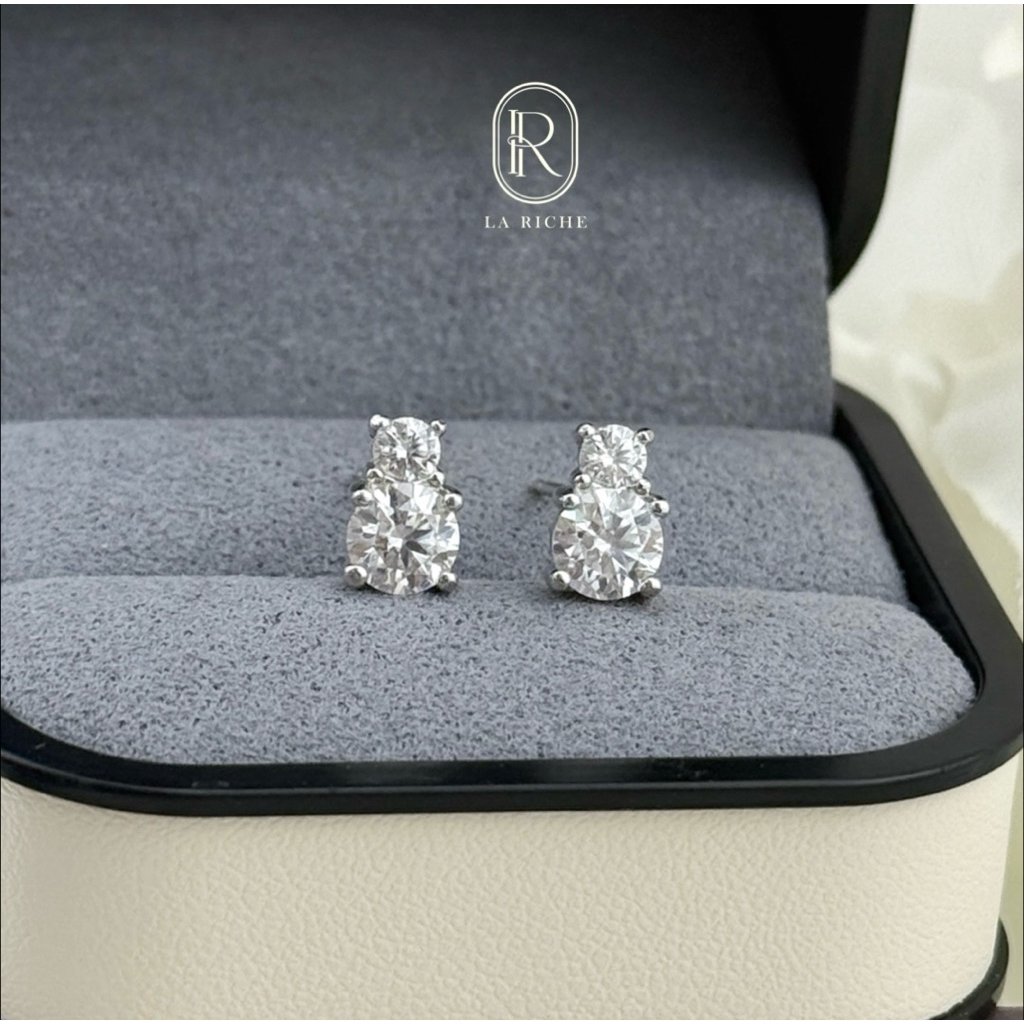 Double lune Earrings ต่างหูอัญมณีคุณภาพสูงเทียบเท่าเพชรแท้ (ไม่ใช่CZ)ตัวเรือนเงินแท้ พร้อมใบWarranty card