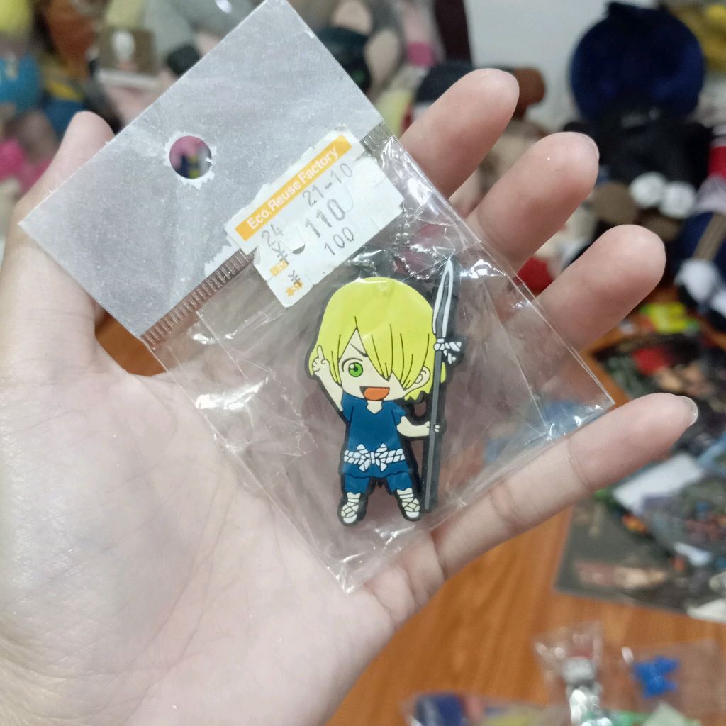 พวงกุญแจ ด็อกเตอร์สโตน doctor stone ขนาด 1-1.5 นิ้ว สินค้าพร้อมจัดส่งค่ะ