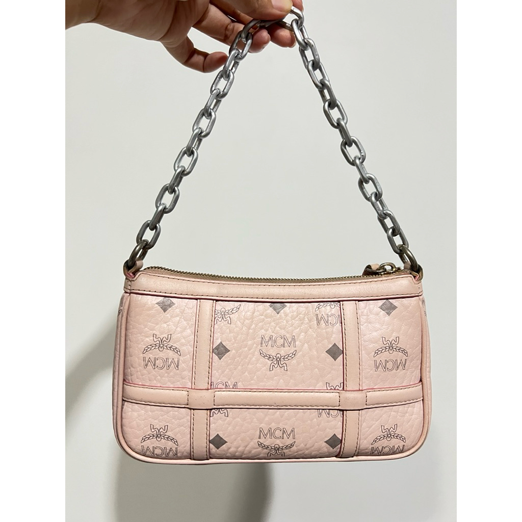 กระเป๋าของแท้ MCM Delmy Shoulder Bag มือสอง