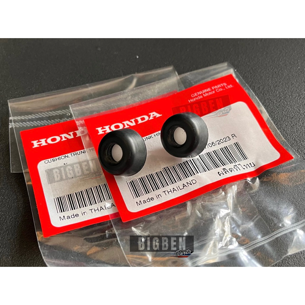 ยางกันกระแทกฝากระโปรงหลัง(ด้านใน)แท้เบิกใหม่ HONDA CIVIC EK,EK COUPE