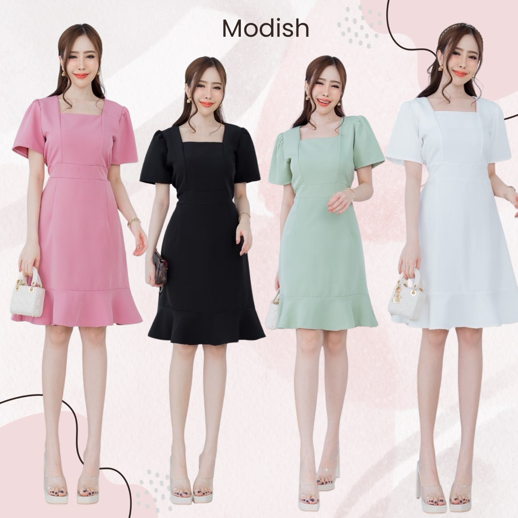 เดรสคอเหลี่ยมแต่งระบายชาย