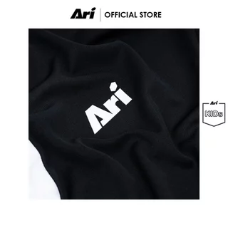 ARI KIDS ESSENTIAL 2TONES TEAM JERSEY - BLACK/WHITE (AAP3097-01) เสื้อฟุตบอล เด็ก อาริ ESSENTIAL 2TONES สีดำขาว