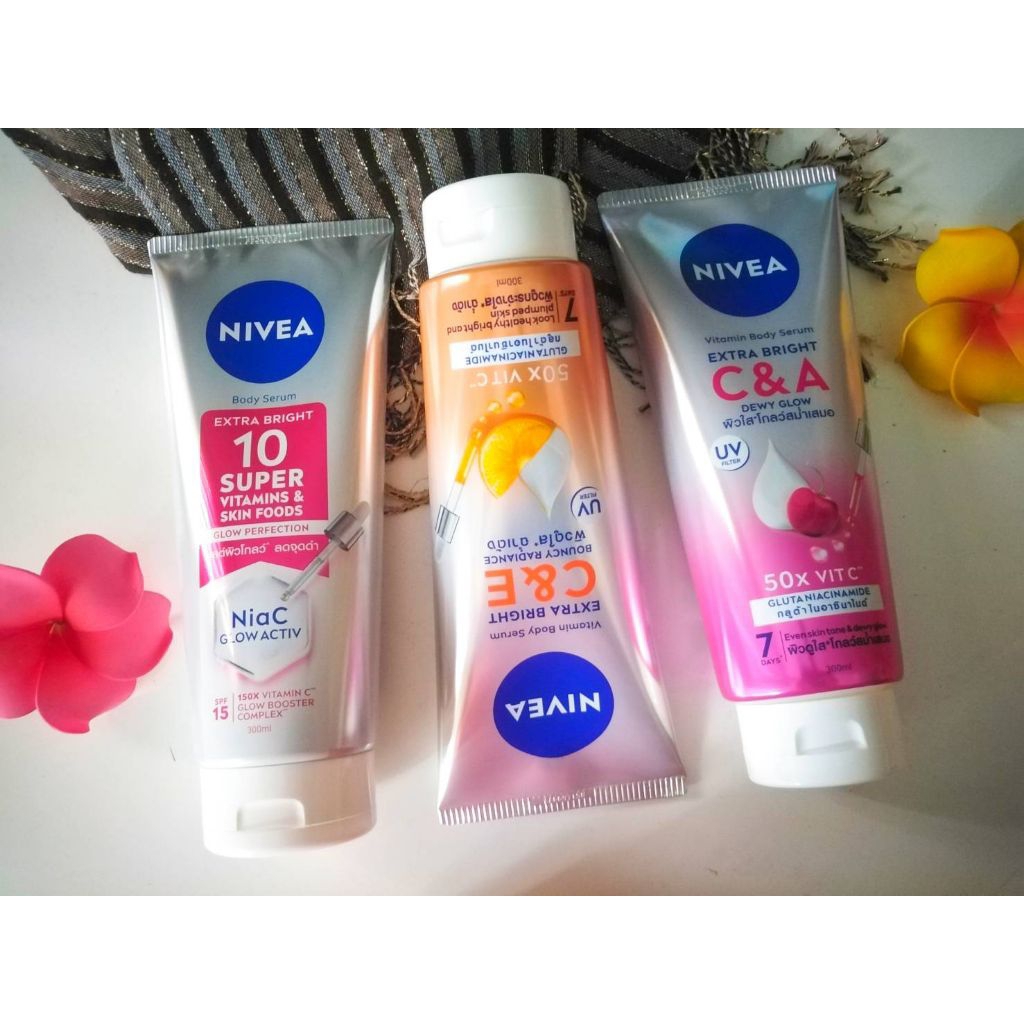 แพ็คใหม่ 300ml.นีเวีย เอ็กซ์ตร้า ไบร์ท ซี แอนด์ อี/เอ วิตามิน โลชั่น /10 ซูเปอร์ วิตามิน