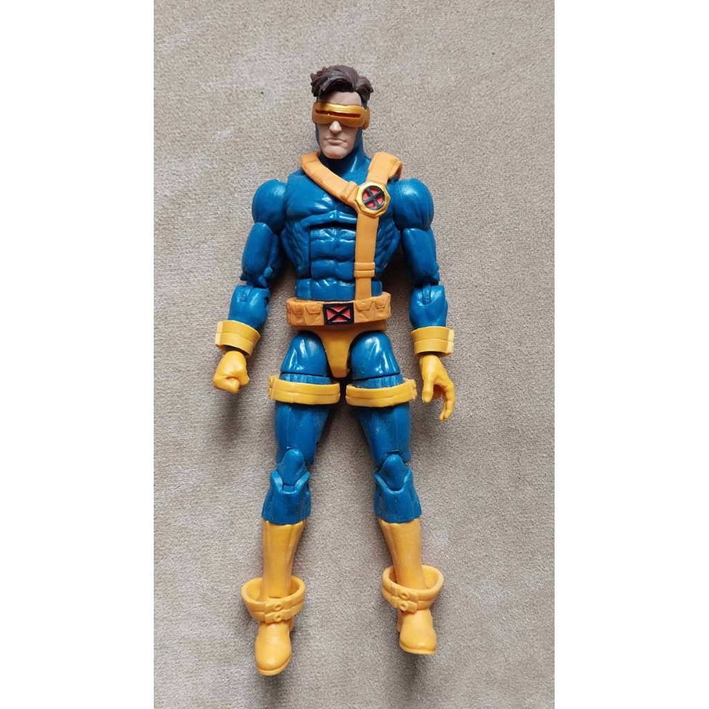Cyclops X-men comics Hasbro Marvel Legends action figure 1/12