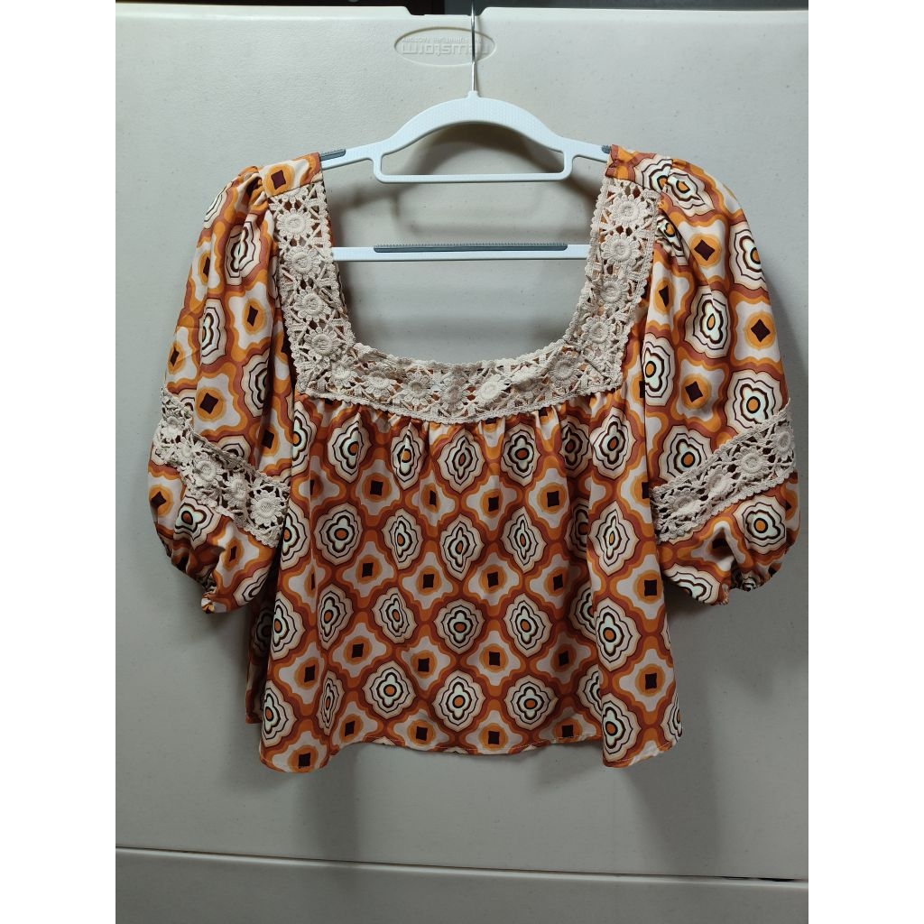 B13 เสื้อคอเหลี่ยม อก 40นิ้ว/ยาว 20.5นิ้ว