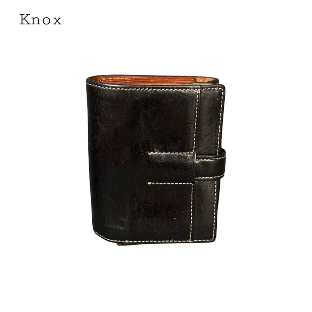Knox กระเป๋าสตางค์ใบสั้น