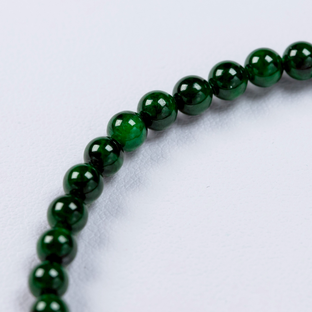 สร้อยแขนหยกเขียว Midnight green  (พม่า)  4.7 - 5 mm  - JADE FOR YOU - รูปที่ 2