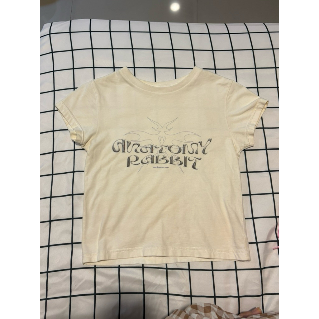 เสื้อ anatomy rabbit 🐰-`♥´-baby tee ส่งต่อ