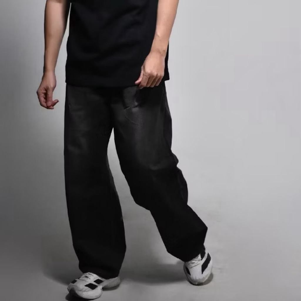 erawon : กางเกงยีนส์ BAGGY jean มีจีบทรงขาหลวม เอวจริง 29 นิ้ว (เอวป้าย 30) สี Black mamba (ดำ) ซื้อ