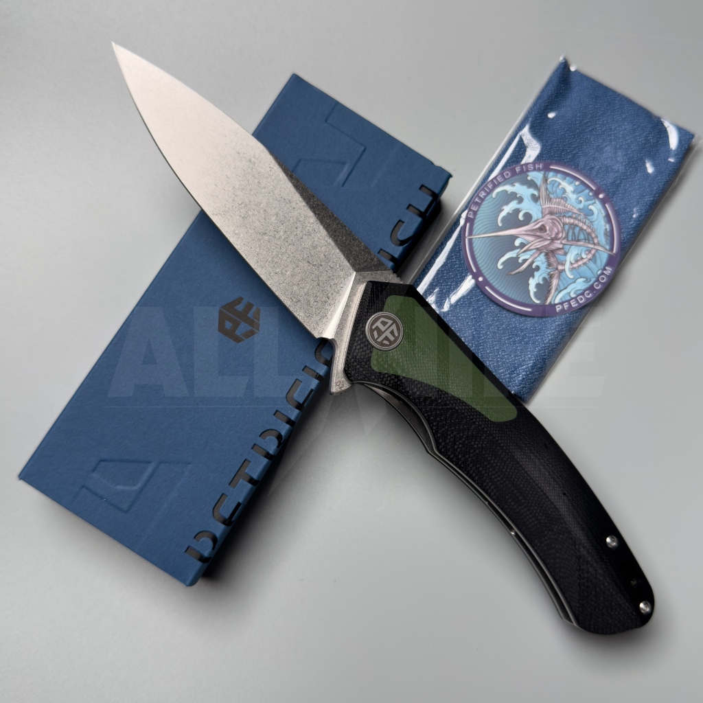 มีดพับ Petrified fish รุ่น PF838GRW ของแท้