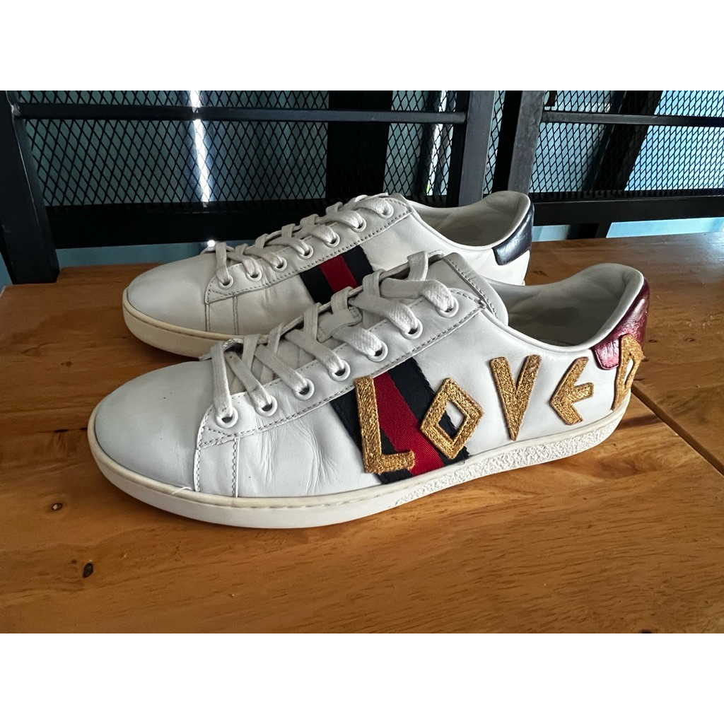 รองเท้ามือสอง Gucci Ace Loved
