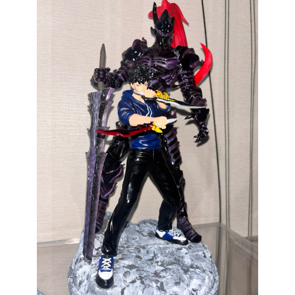 Sung jin woo and Igris