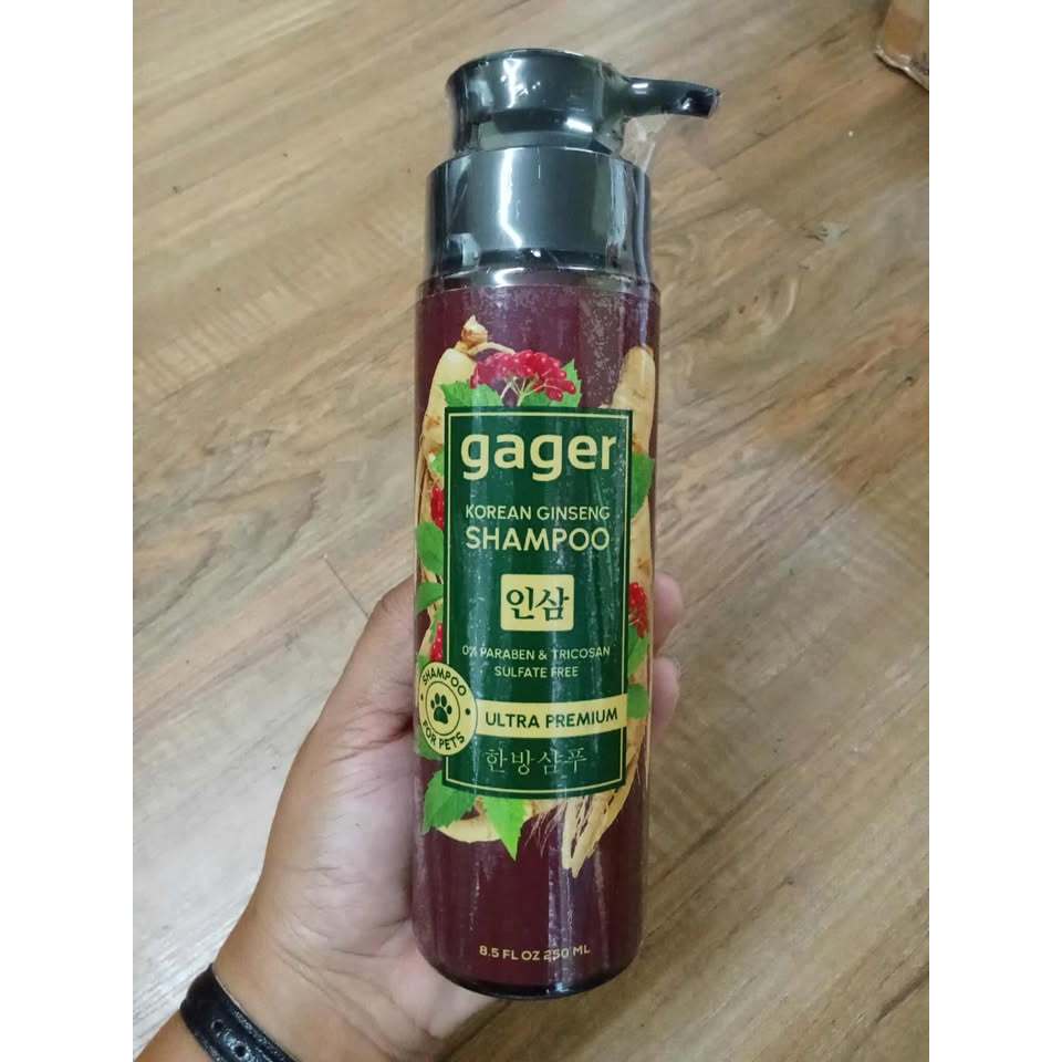 Gager (กาเจอร์) แชมพูอาบน้ำหมา แชมพูหมาเล็ก แชมพูโสมเกาหลี ช่วยให้ขนนุ่ม กลิ่นหอม อ่อนโยน ไม่ระคายเคือง ขนาด 250ml