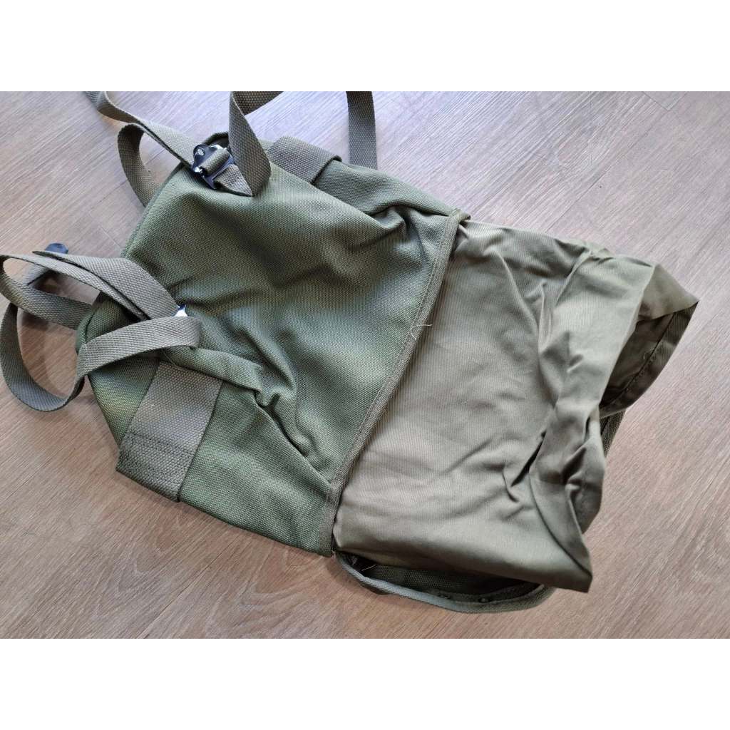 กระเป๋ากระเพาะหมู สีเขียว US Vietnam M1961 Field Pack – Repro Size 23x24x15 cm ราคา ถูกที่สุด ดีลบีเคเค แกลเลอรีภาพที่ 6