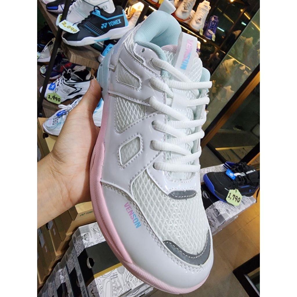 รองเท้าแบดมินตันVS166WP-Flash