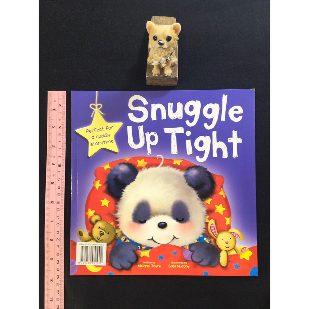 Snuggle Up Tight By Melanie Joyce หนังสือภาษาอังกฤษปกอ่อน (Pre-owned)