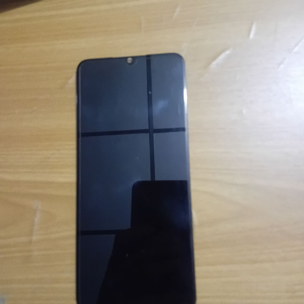 งานช่างจอOPPO A17/A58/A57(AA341-BOE)/A77/A57S 4G จอไม่แตกนะเอาไปเช็คต่อนะจอน่าจะเป็นเส้นหรือทัสไม่ได