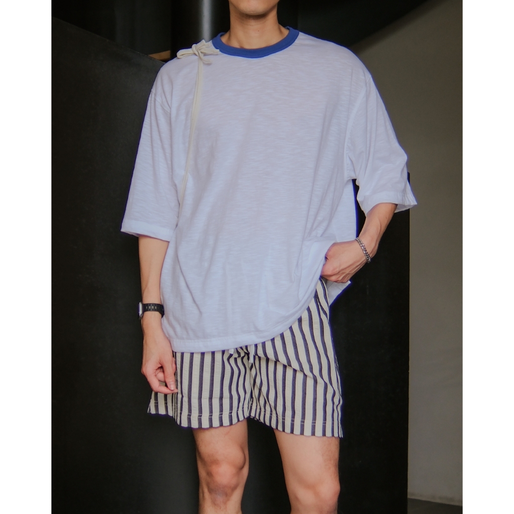 COMPOSE. - VTG Slub Cotton Oversized T in White | เสื้อยืดทรงโอเวอร์ไซส์ ดีเทลคอต่างสี สีขาว/น้ำเงิน