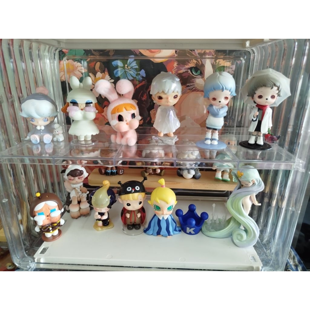 พร้อมส่ง figures popmart crybaby hirono แกะตัวตั้งโชว์กล่องการ์ดครบ