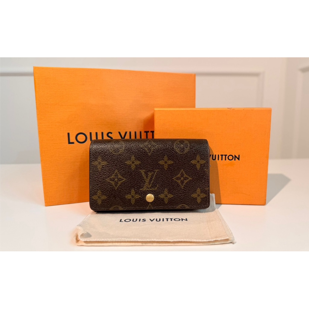 กระเป๋าสตางค์ใบสั้น LV กระเป๋าสตางค์2 พับ มือสองของแท้ สภาwดี อปก.ครบ
