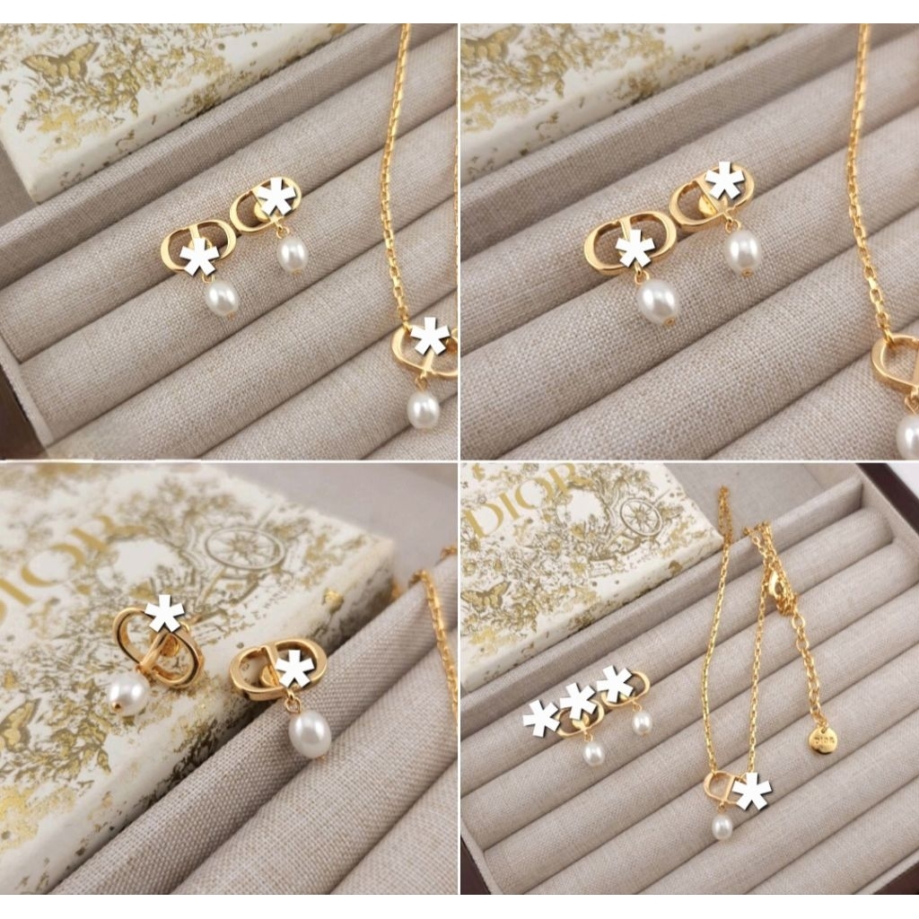 (มีต่างหูมุกเล็กค่ะ) รุ่นขายดี เซเลบ ดารา ใส่กันหลายท่านค่ะ แมตช์ได้ทุกชุดค่ะ(No box)