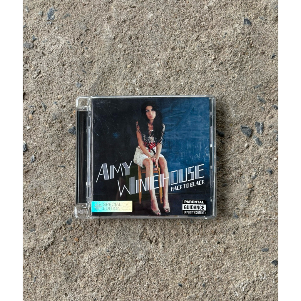 Amy Winehouse / Back To Black / CD มือสอง มีตำหนิขอบตลับ