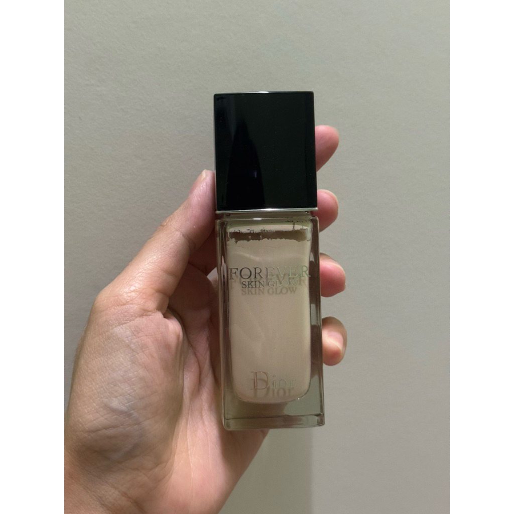 Dior - รองพื้น Forever glow 00N