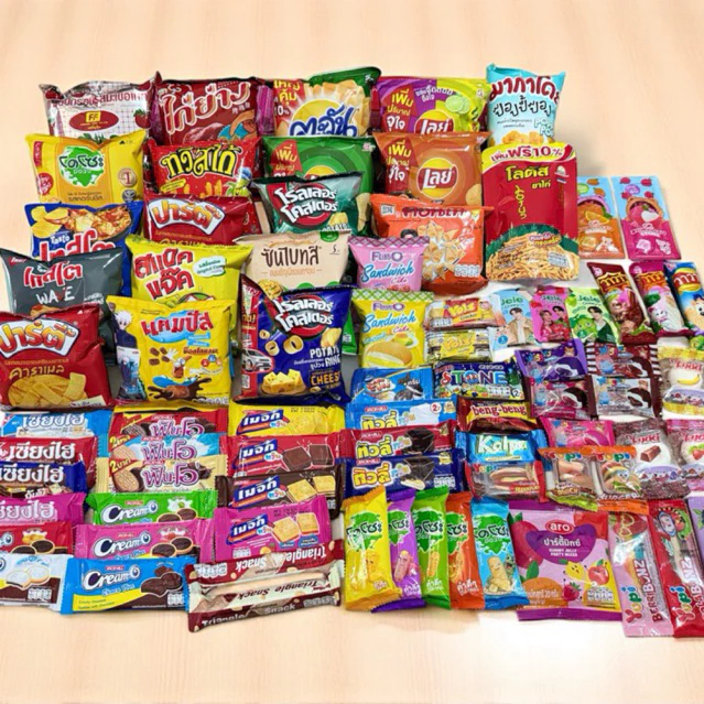 เซ็ทขนมรวม 90ชิ้น (ชิ้นใหญ่30+ชิ้นเล็ก60ชิ้น)