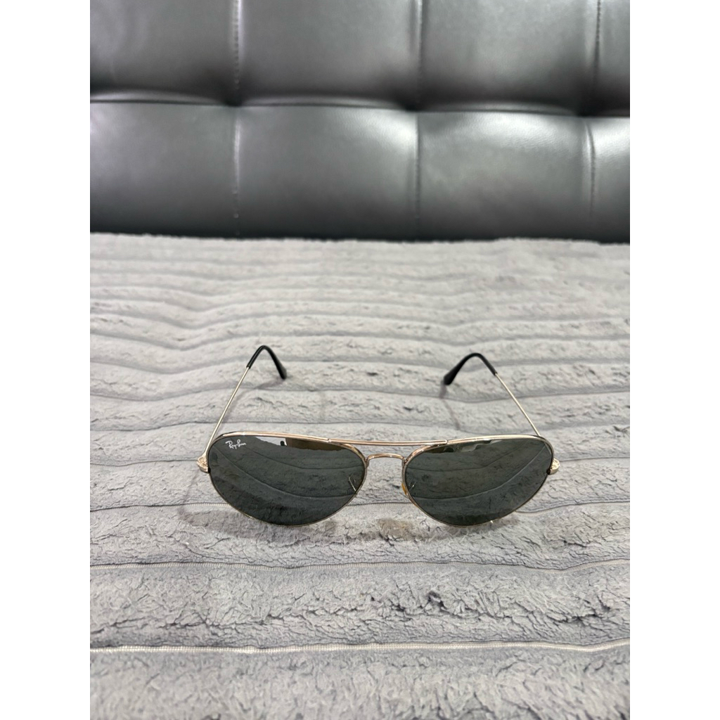 แว่นกันแดด Rayban eyewear