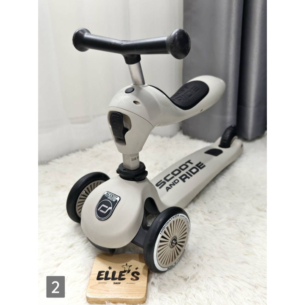 ✨ มือสอง ไม่มีกล่อง : Scoot and Ride Highway รุ่น Kick 1 [สี Ash]