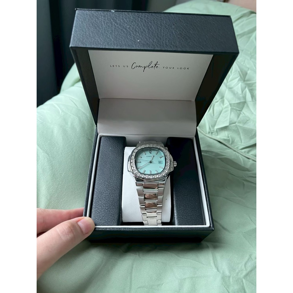 นาฬิกาComplete look💎แท้💯 สีเงินปัดฟ้าทิฟฟานี่✨