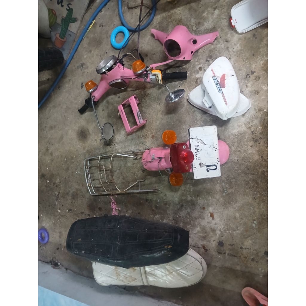 อะไหล่c70  แตะหลังและอื่นๆชุดละ