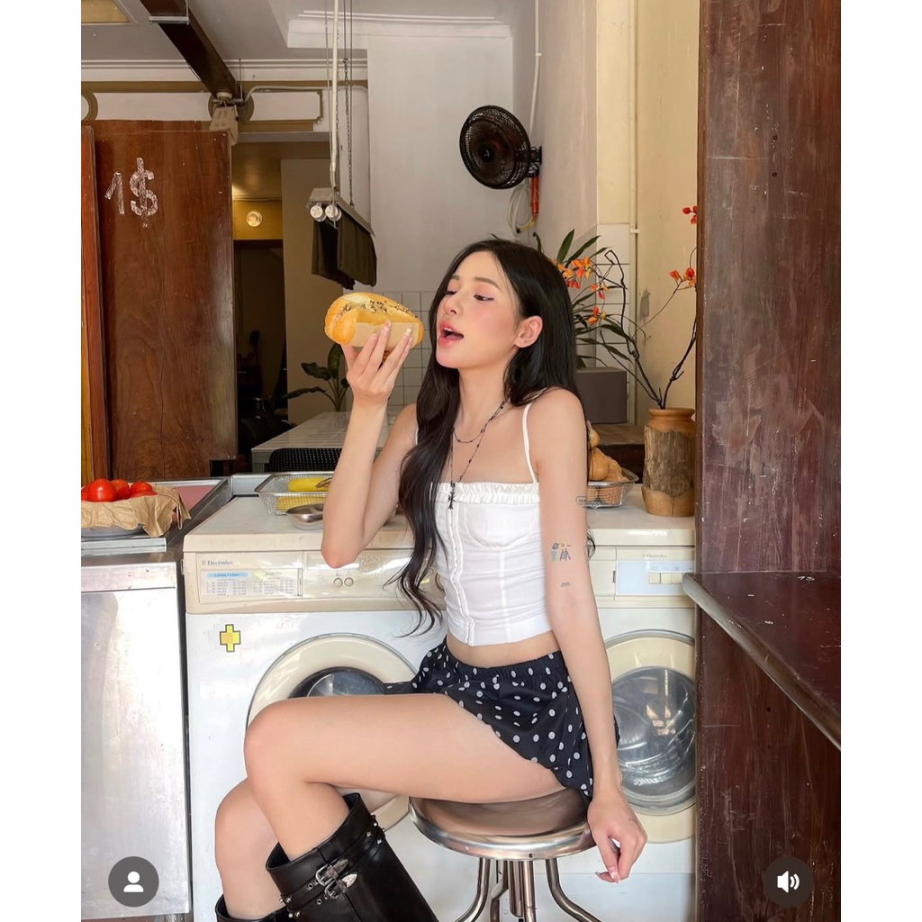 พร้อมส่งที่ไทย กดสั่งได้เลยค่ะ Twenti bubble set ทั้งเสื้อและกางเกง