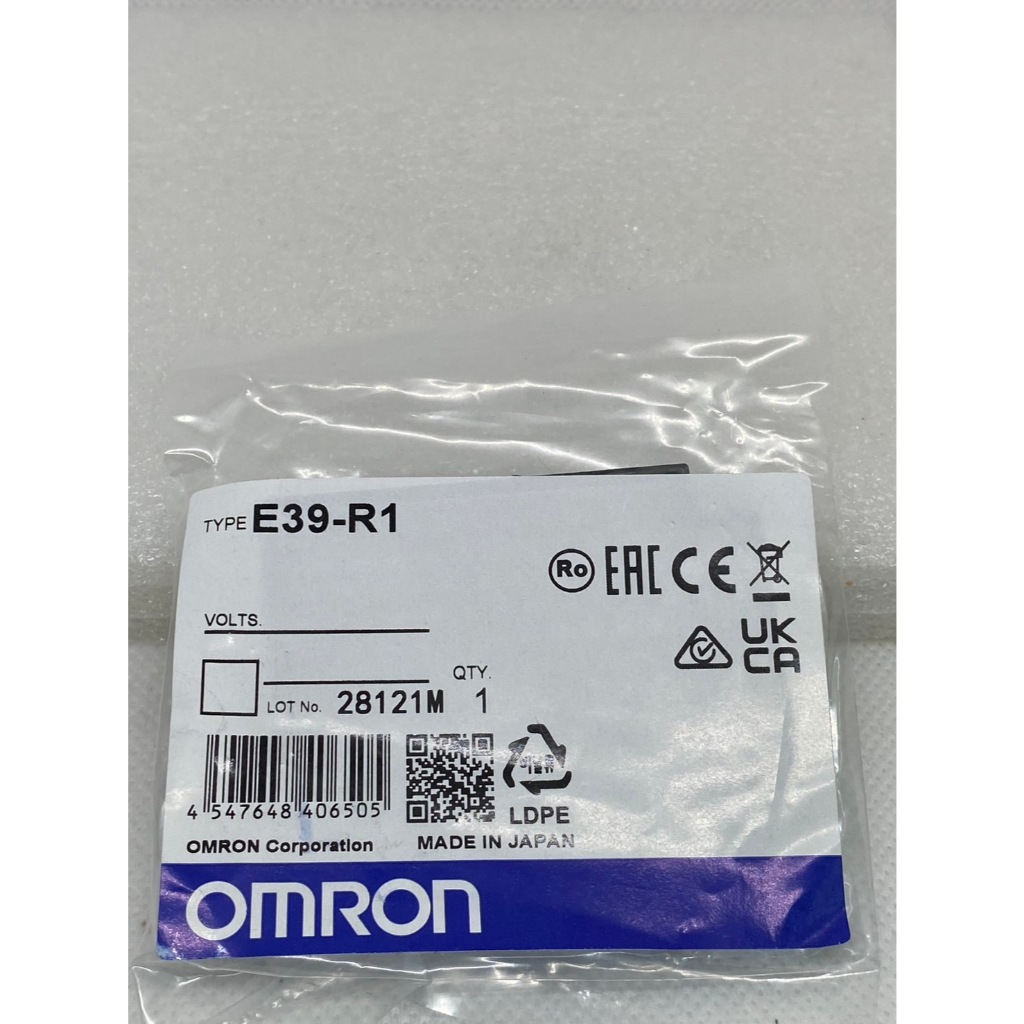 E39-R1/E39-R1K ยี่ห้อ Omron แผ่นสะท้อน Sensor