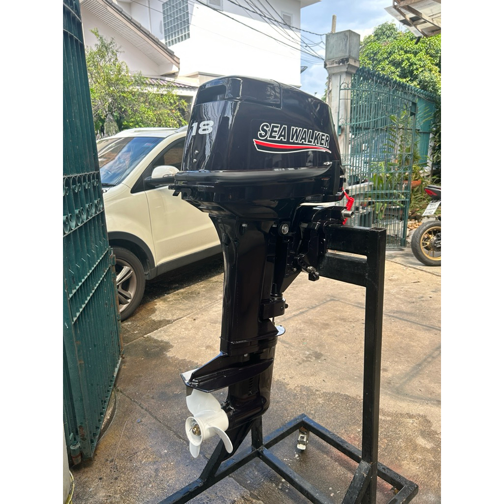 เครื่องเรือ Sea Walker T18 Black edition  18 แรง 2 จังหวะ หาง 17