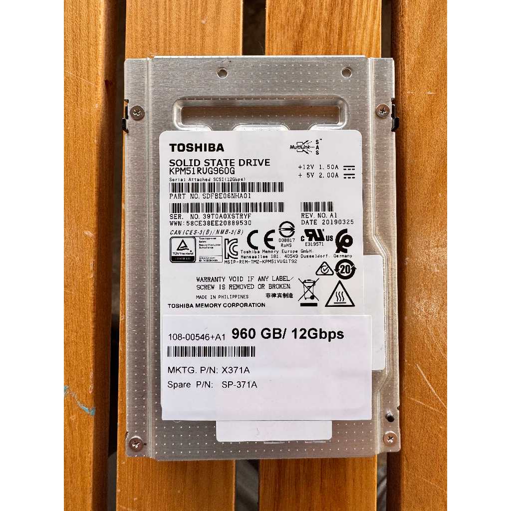 Hard disk  SSD 2.5” 960GB  12G-SAS TOSHIBA ENTERPRISE-GRADE Life 99%