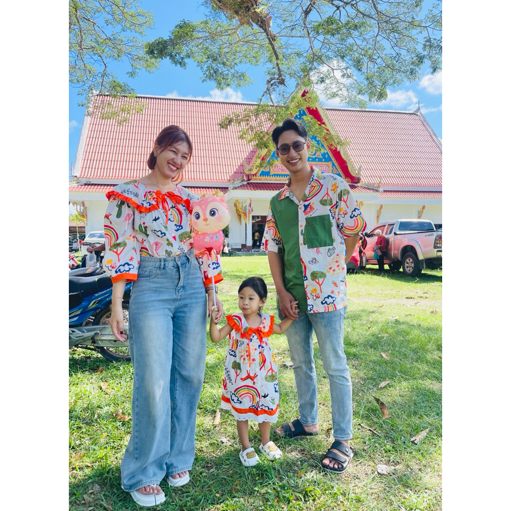 ส่งต่อเสื้อคู่แบรนด์ Nitaan (ขออนุญาตส่งต่อเป็นคู่นะคะ)