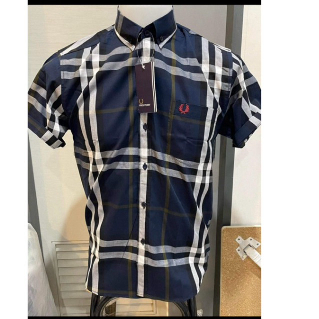 เสื้อเชิ้ตแขนสั้น ผู้ชายลาย ผ้าดี ใส่สบาย