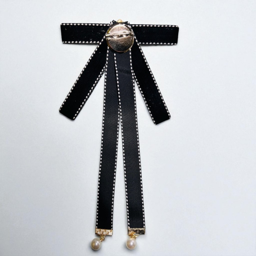 พร้อมส่ง🇹🇭 V-26 เข็มกลัดโบว์ 🧷 โบว์ติดคอเสื้อ เข็มกลัดติดเสื้อ เครื่องประดับเสื้อ อุปกรณ์เสริมตกแต่งสำหรับผู้หญิง - รูปที่ 4