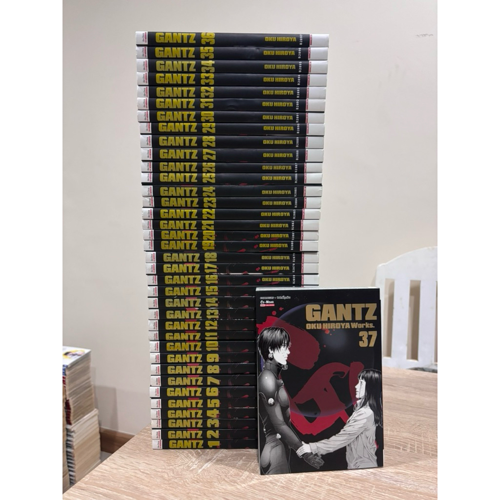 Gantz bigbook กันซึ 1-37 สภาพมือสองมีแต้มสัน สภาพดี มีตำหนิเล็กน้อย ตามสันบุบยับ และเล่ม1สันปกมีแผลฉ