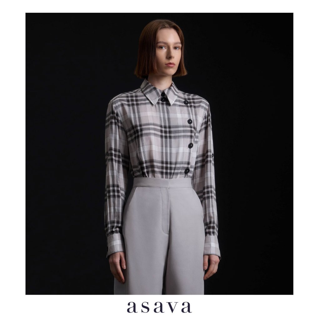 [asava aw25] Xanthe Long Sleeve Plaid Shirt เสื้อเชิ้ตผู้หญิง แขนยาว คอปกแหลม แต่งกระดุมด้านหน้าแบบเฉียง ผ้าลายตาราง